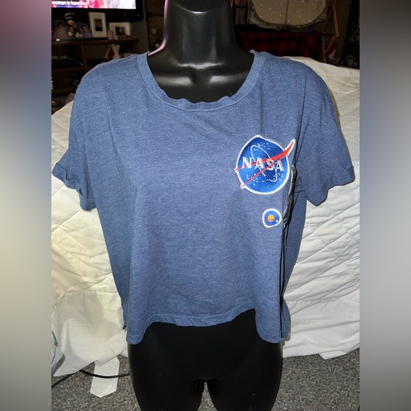 NASA Cropped Scoop T-Shirt - Picture 1 of 6